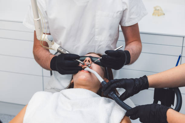 Best Broken or Cracked Tooth Emergency Dentist in Maywood Park, OR